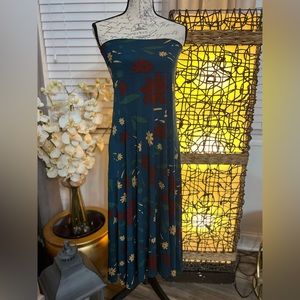 Lularoe - Can be use as a dress or as a long skirt.